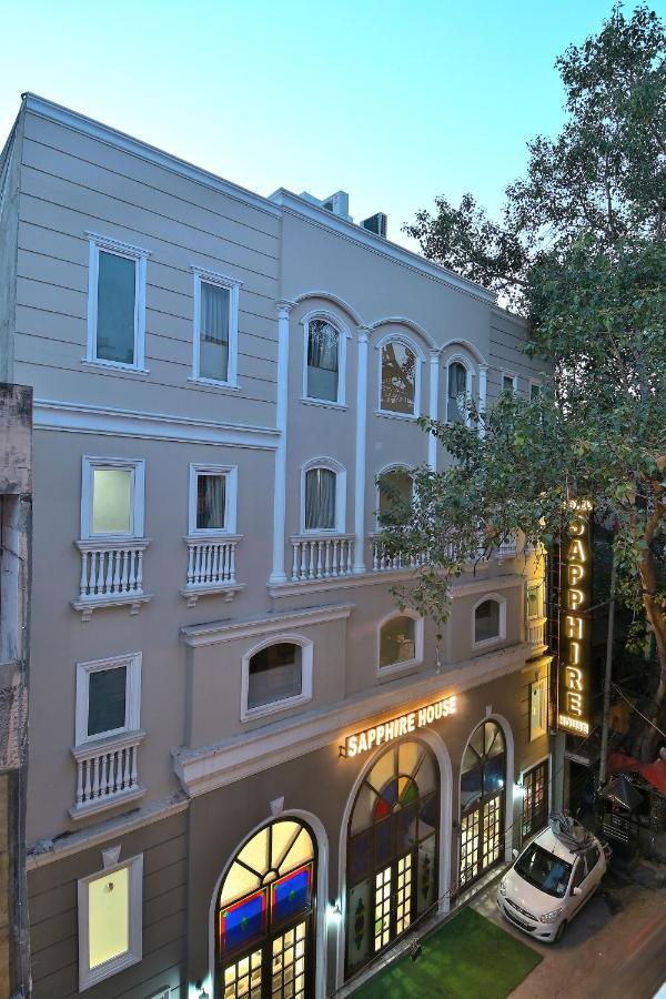 ניו דלהי Hotel Sapphire House - 3 Mins Walk From Metro And 5 Mins From Rail Station מראה חיצוני תמונה