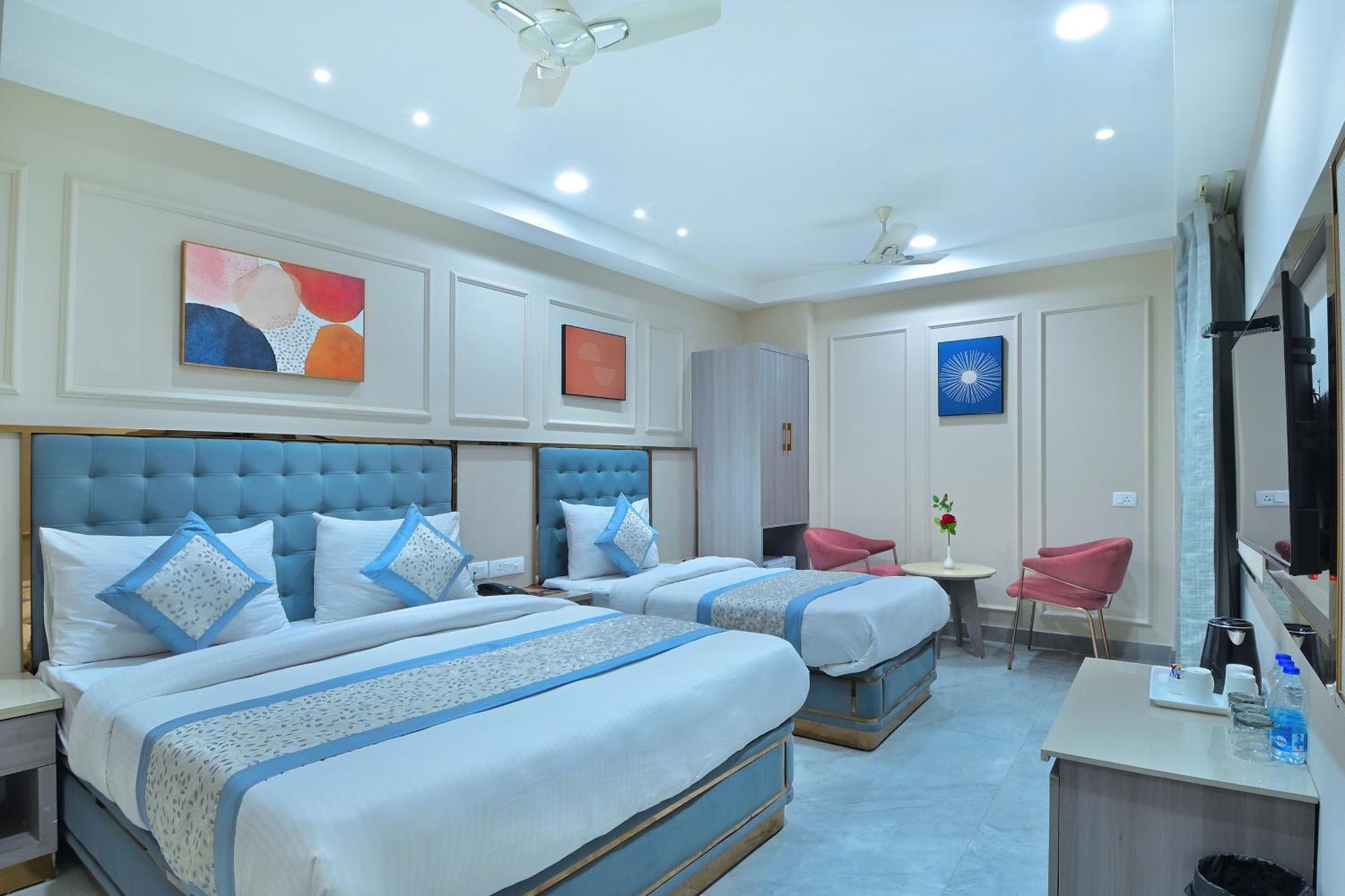 ניו דלהי Hotel Sapphire House - 3 Mins Walk From Metro And 5 Mins From Rail Station מראה חיצוני תמונה
